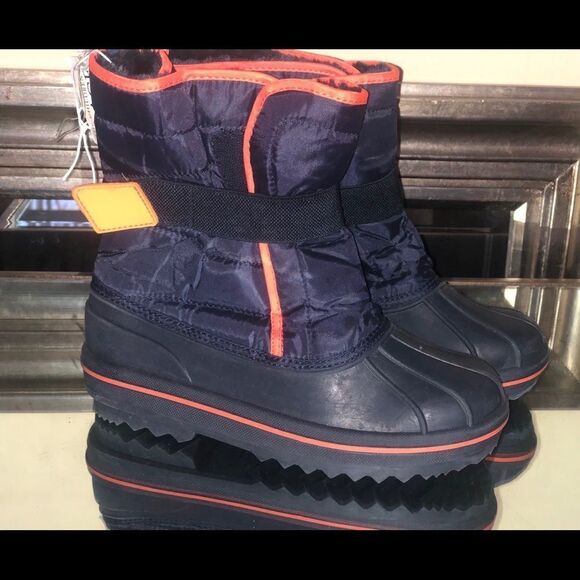 NWT Children’s Place Insulated Winter Boots Blue4Y - Picture 1 of 8
